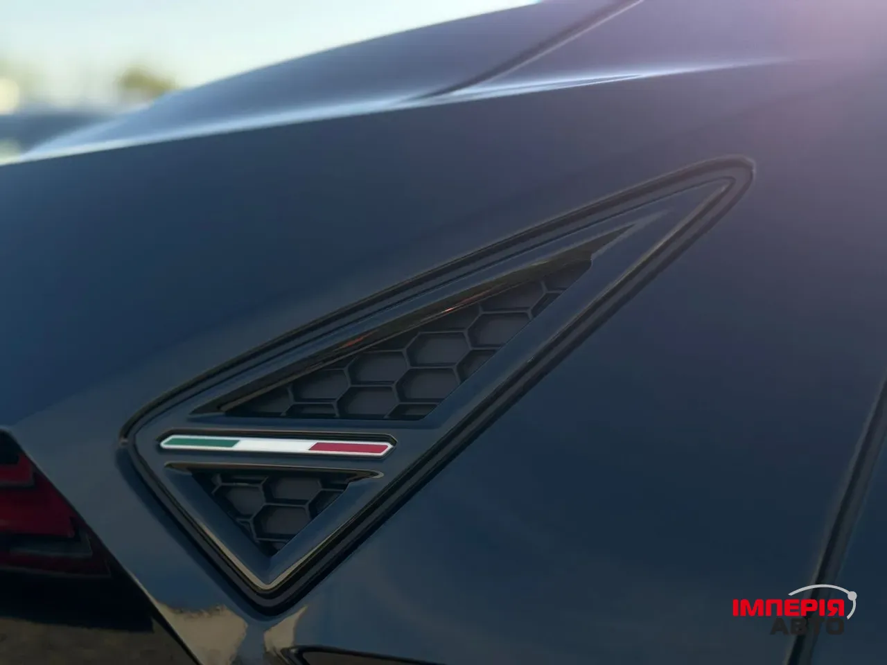 Lamborghini Urus - фото 12