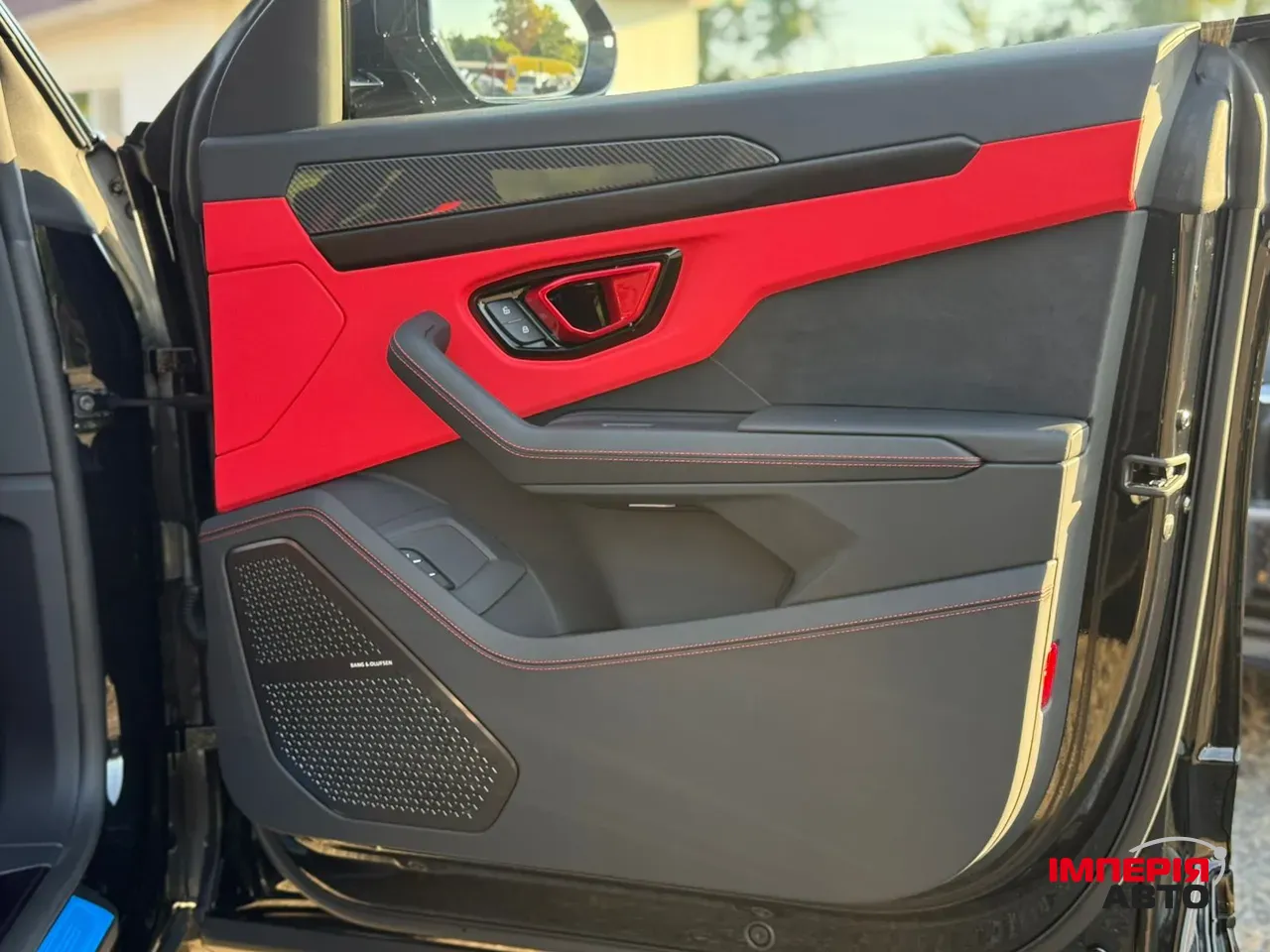 Lamborghini Urus - фото 59