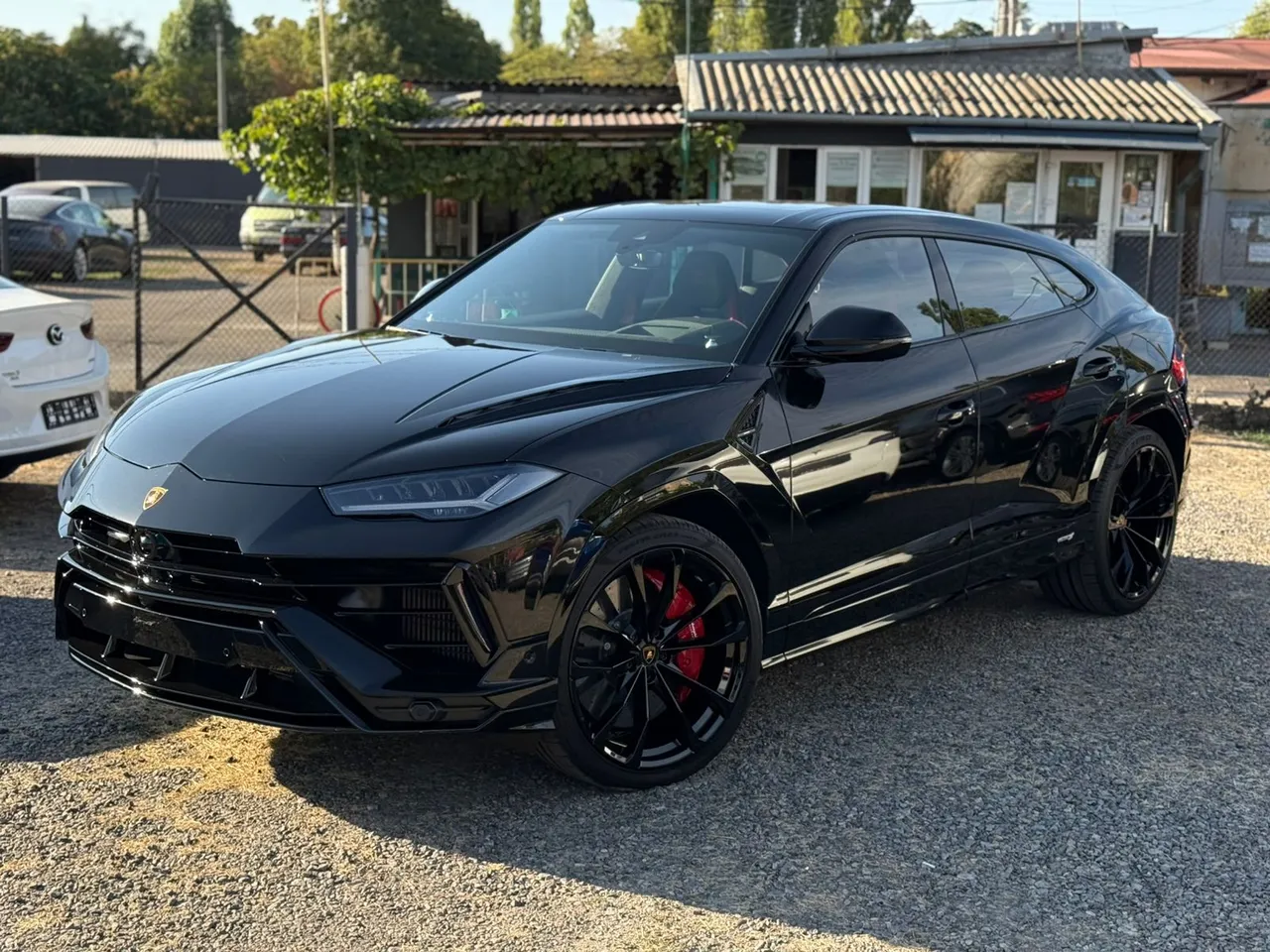 Lamborghini Urus - фото 2