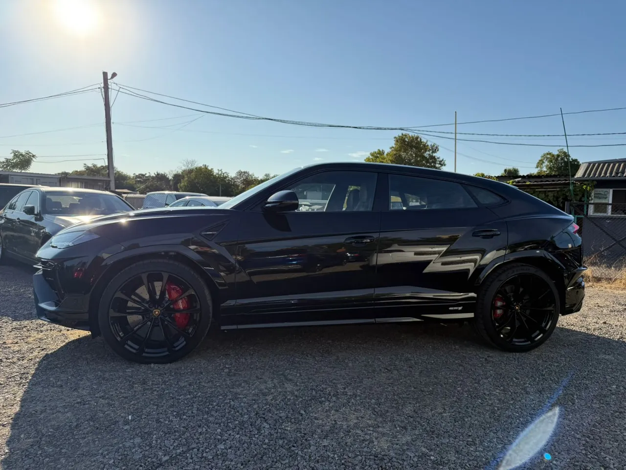 Lamborghini Urus - фото 15