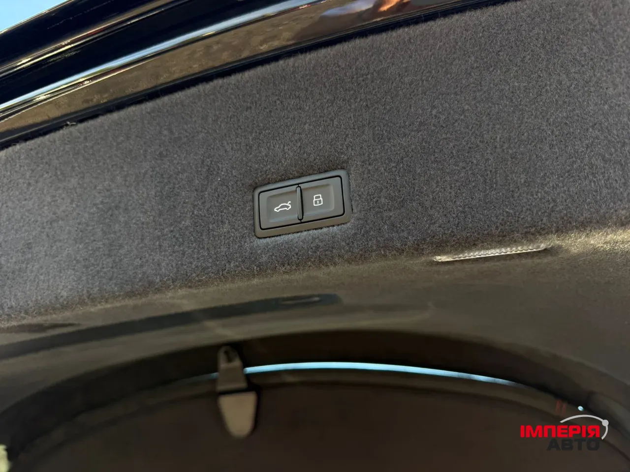 Lamborghini Urus - фото 68