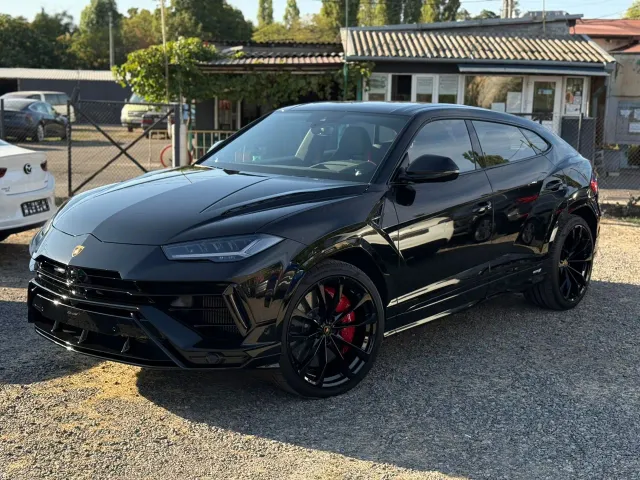 Lamborghini Urus - фото 2