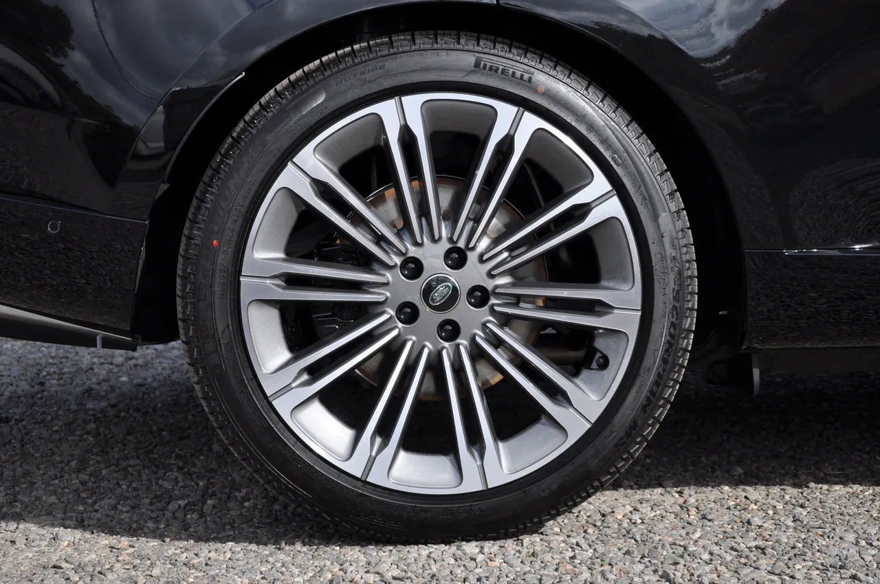 Land Rover Range Rover - фото 14