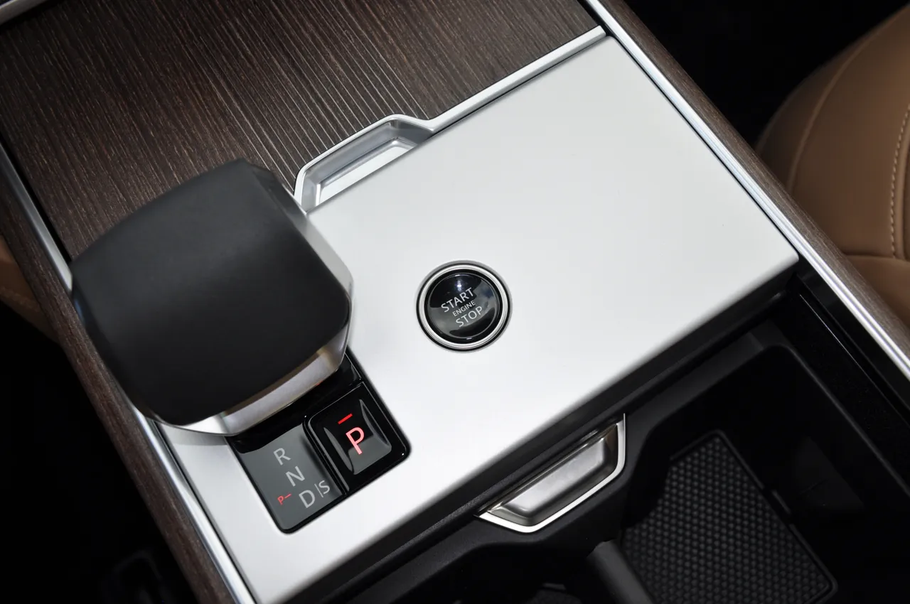 Land Rover Range Rover - фото 79