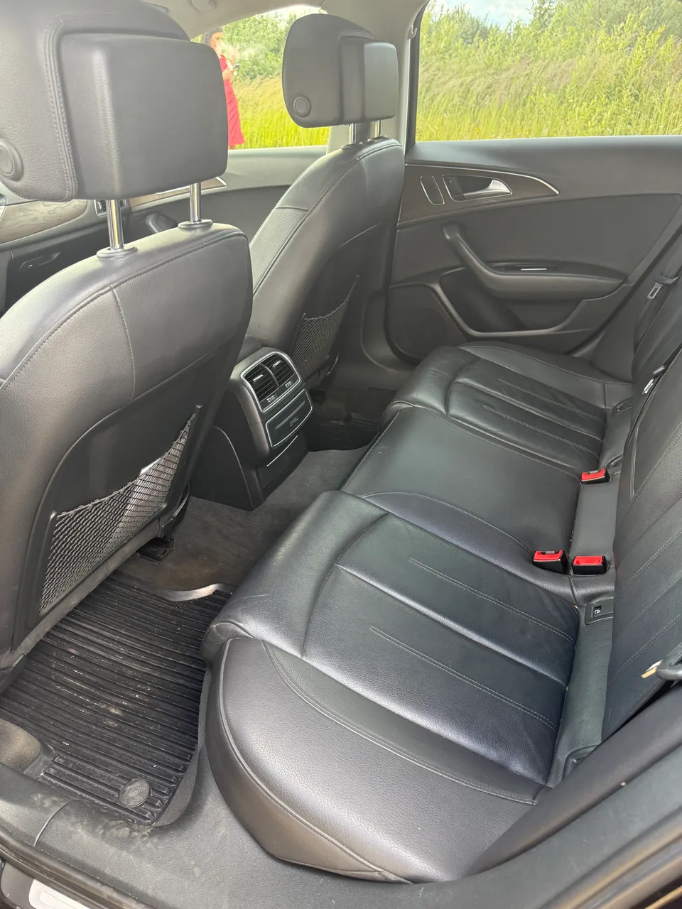 Audi A6 - фото 10