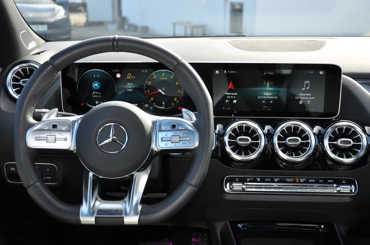 Mercedes-Benz GLA AMG - фото 33