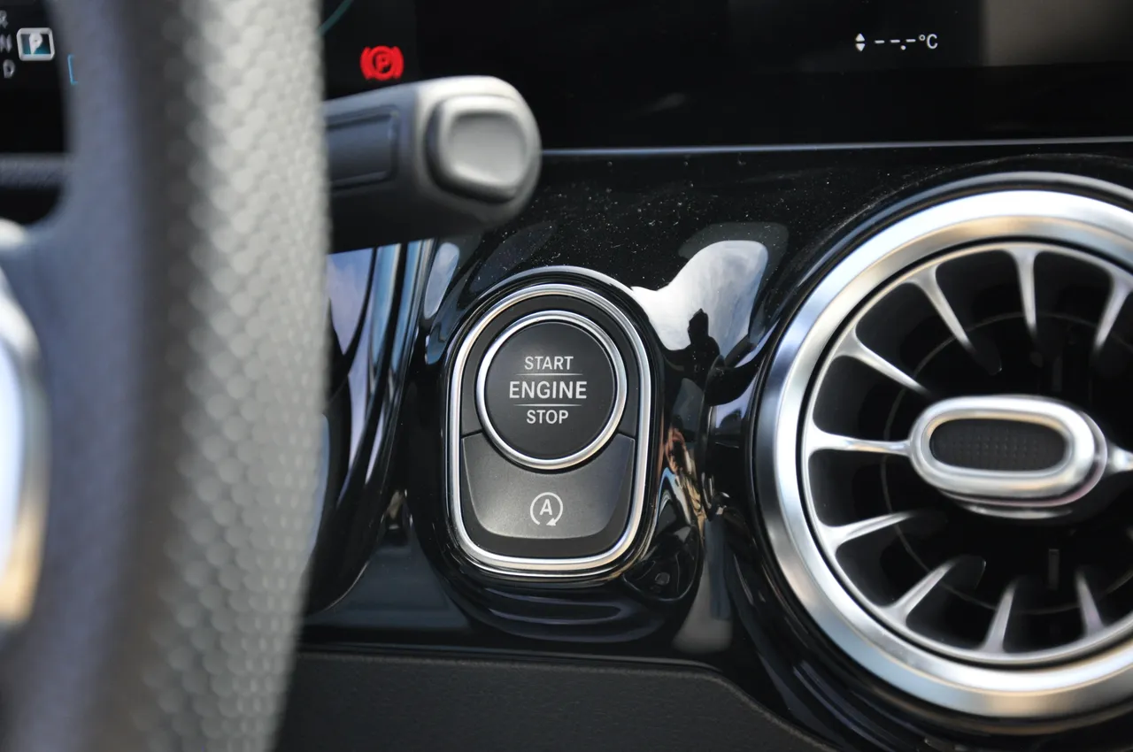 Mercedes-Benz GLA AMG - фото 25