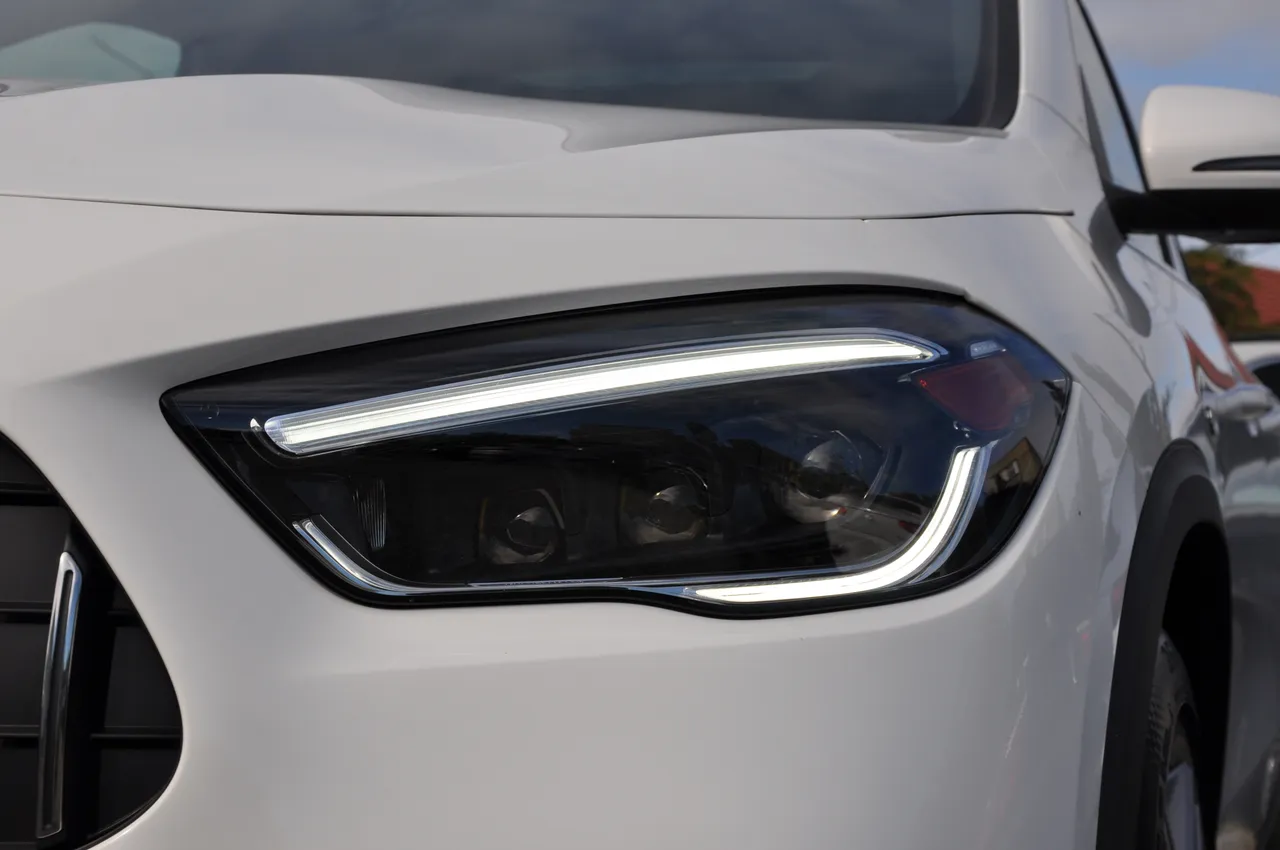 Mercedes-Benz GLA AMG - фото 9