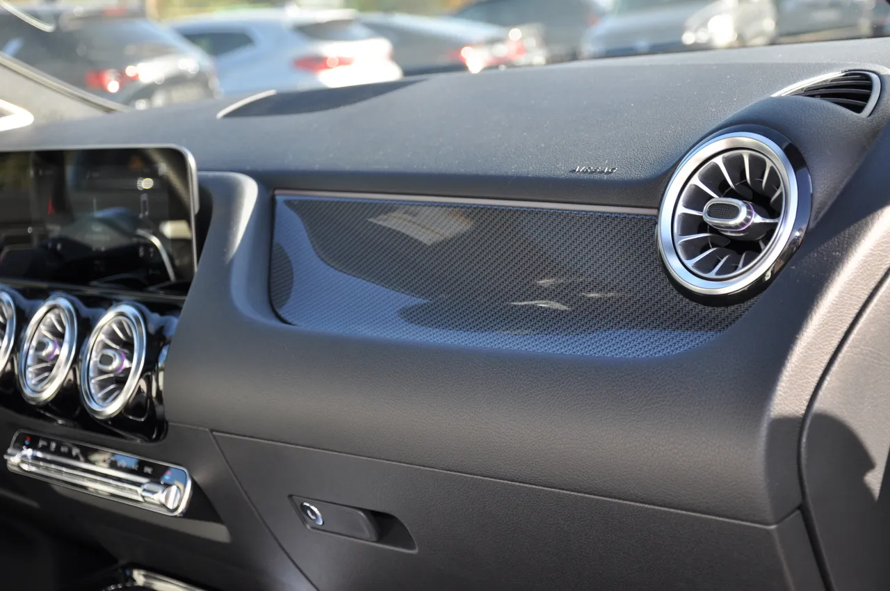 Mercedes-Benz GLA AMG - фото 45