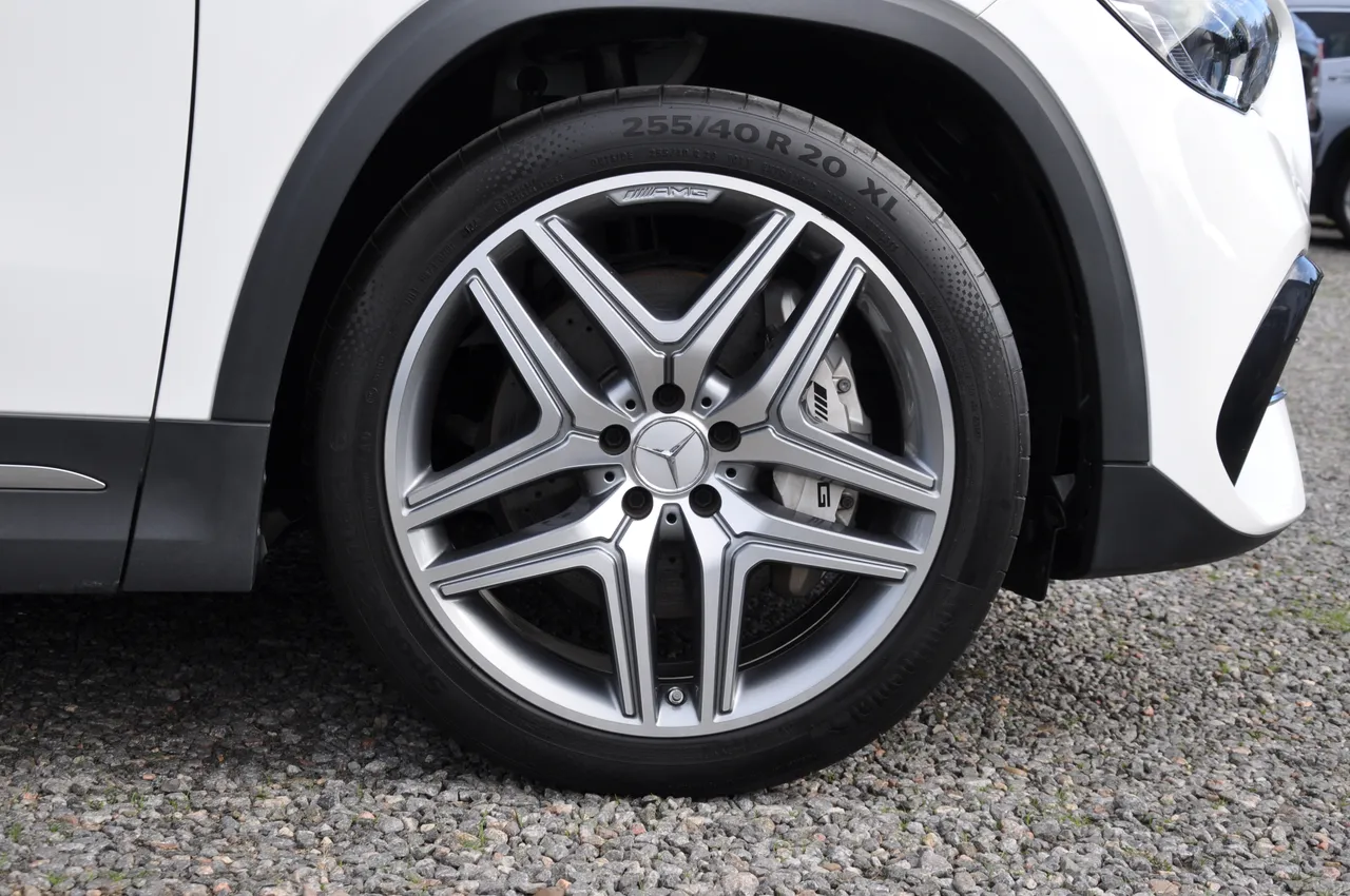 Mercedes-Benz GLA AMG - фото 7