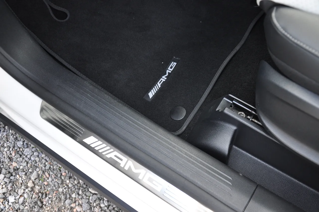 Mercedes-Benz GLA AMG - фото 19