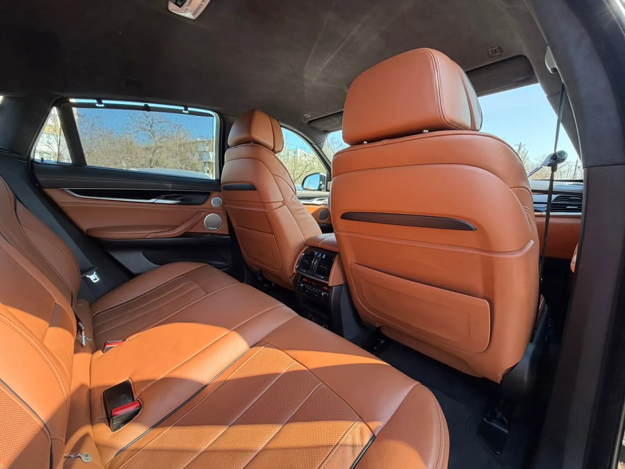 BMW X6 - фото 16