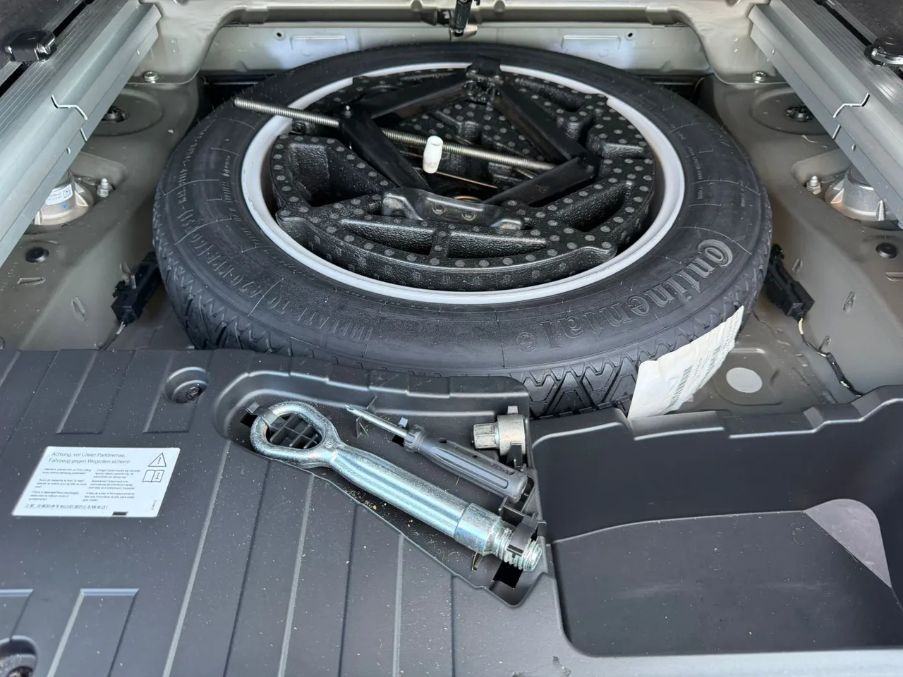 BMW X6 - фото 14