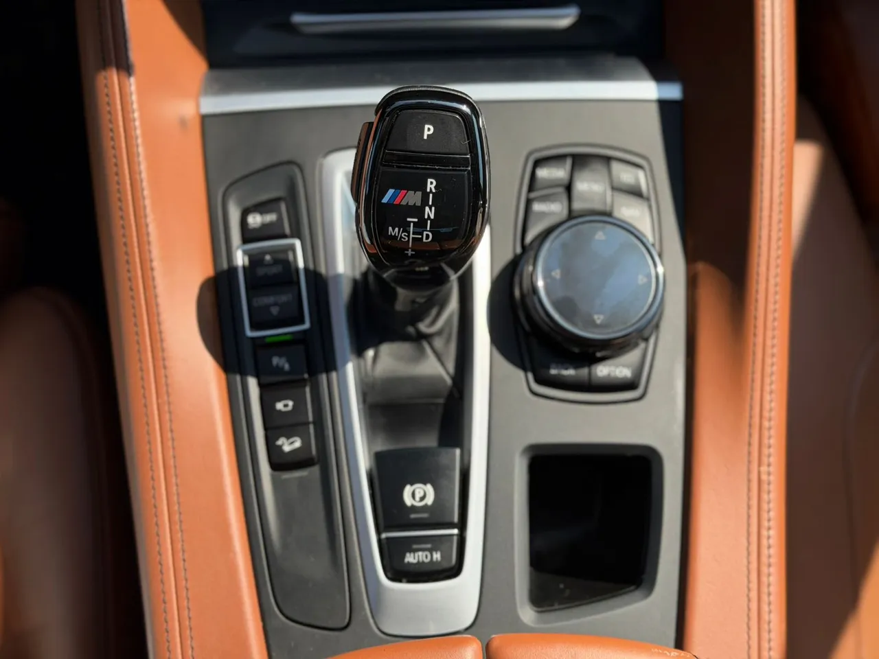 BMW X6 - фото 29