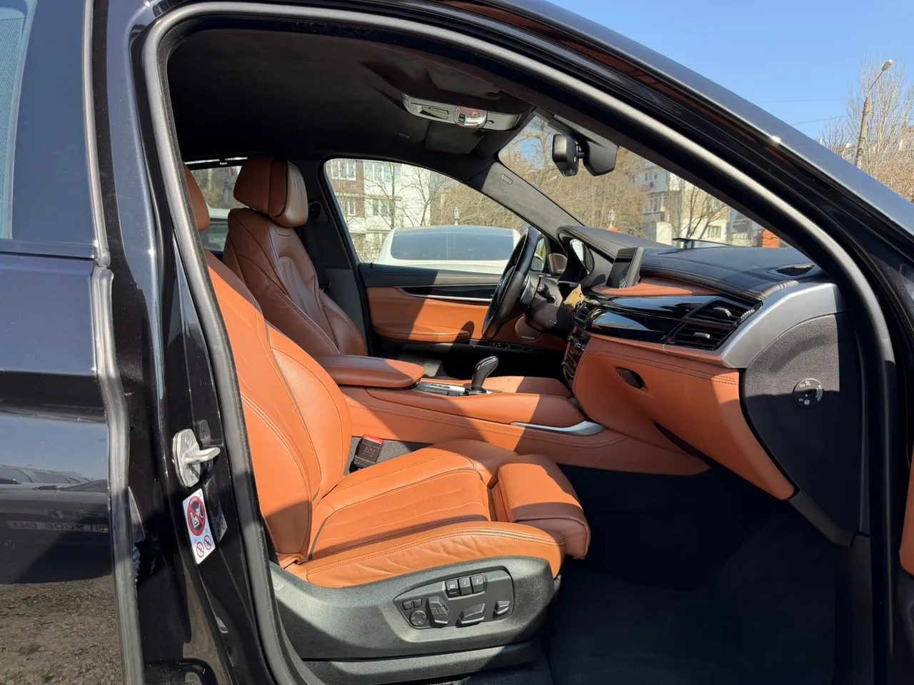 BMW X6 - фото 13