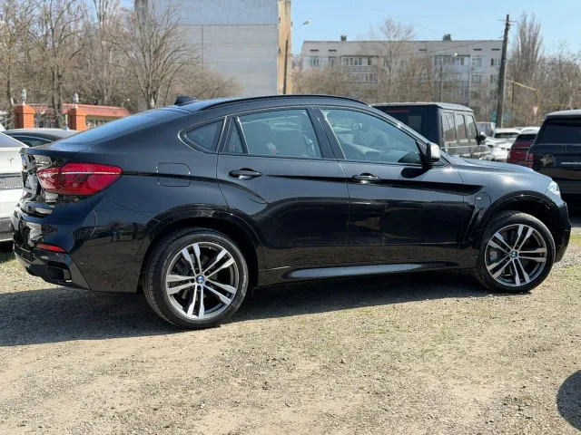 BMW X6 - фото 3