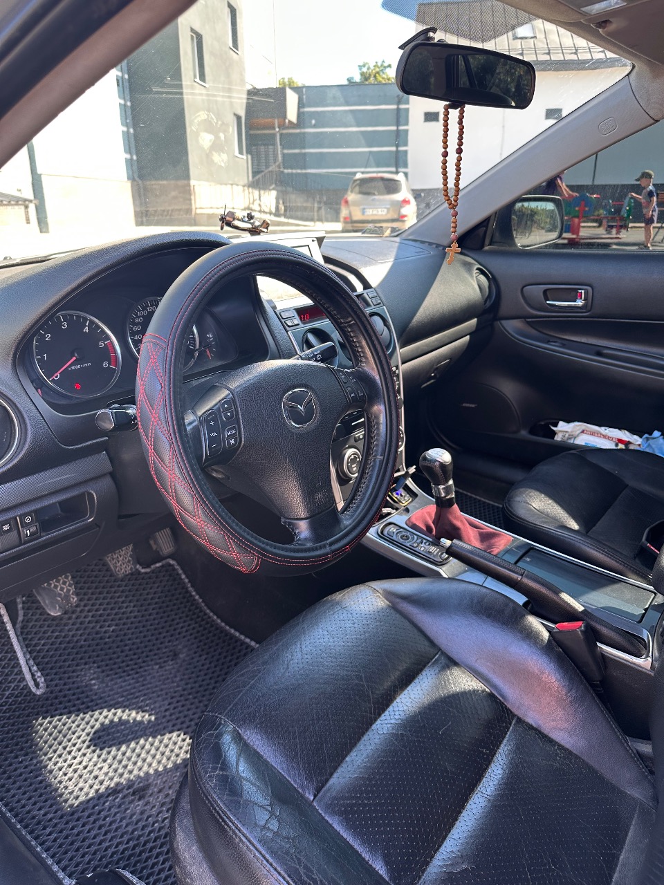 Mazda 6 - фото 4