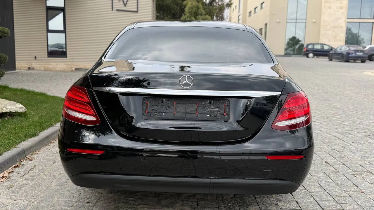 Mercedes-Benz E-Класс - фото 14