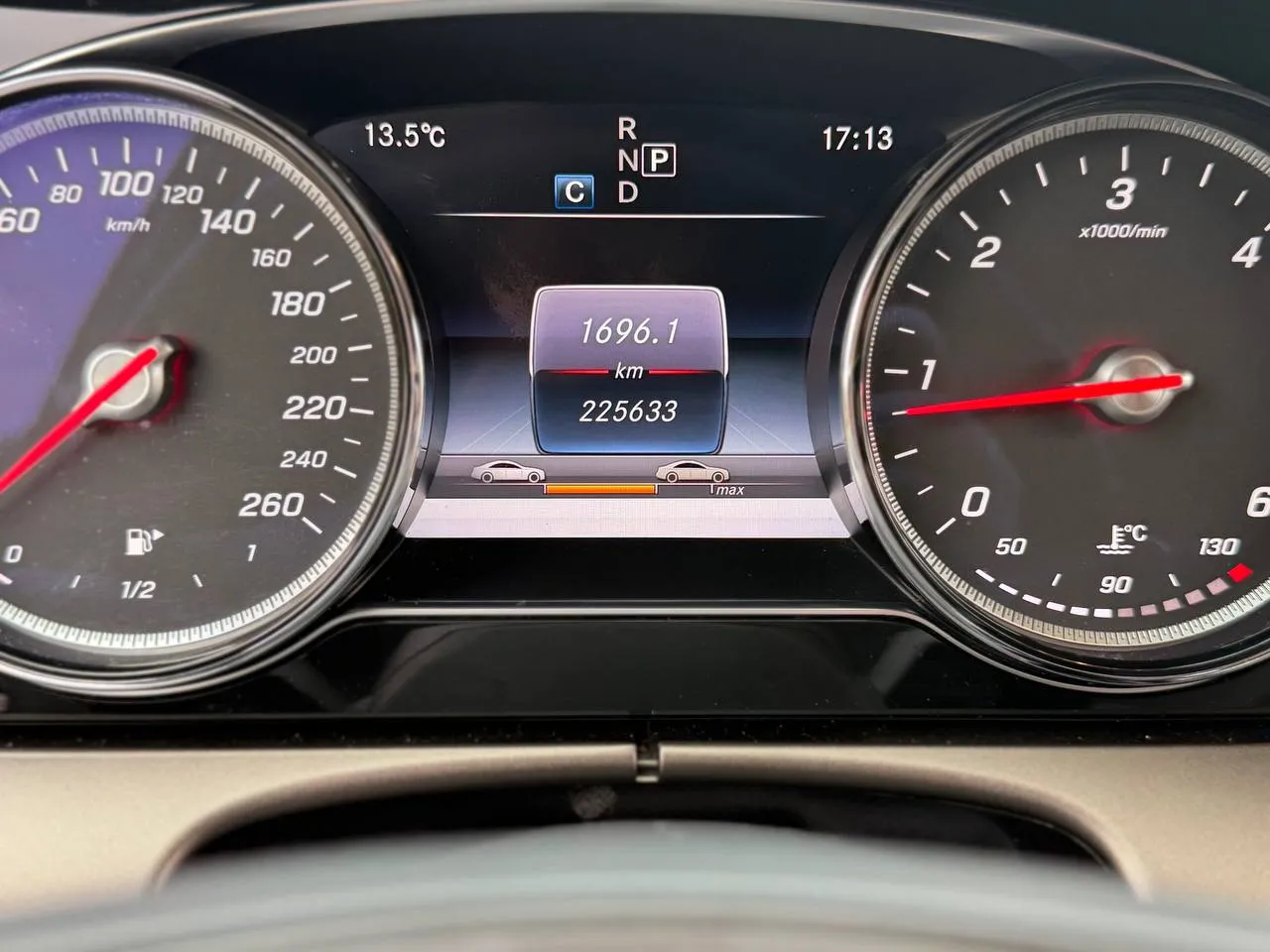 Mercedes-Benz E-Класс - фото 26