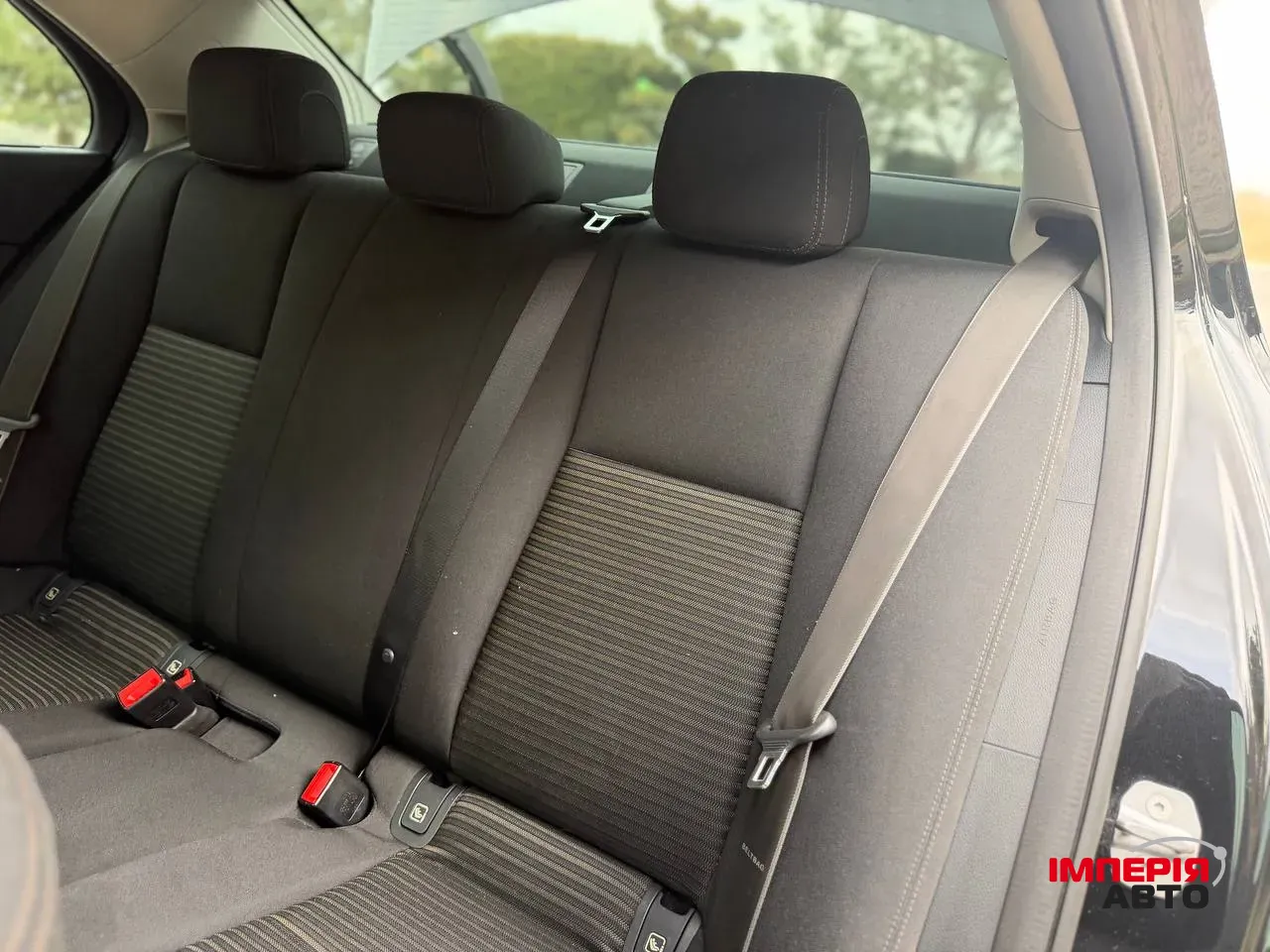 Mercedes-Benz E-Класс - фото 23