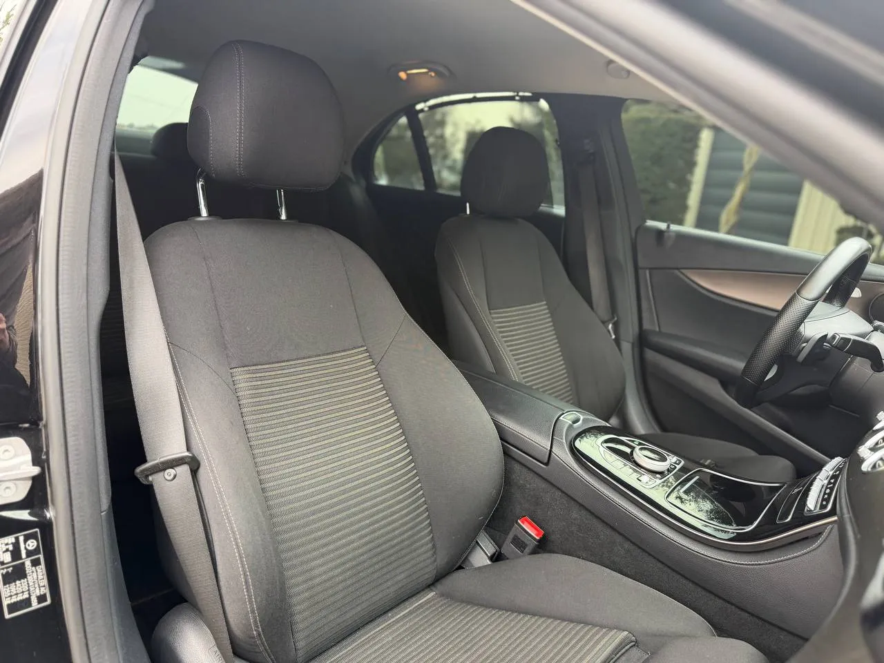 Mercedes-Benz E-Класс - фото 35