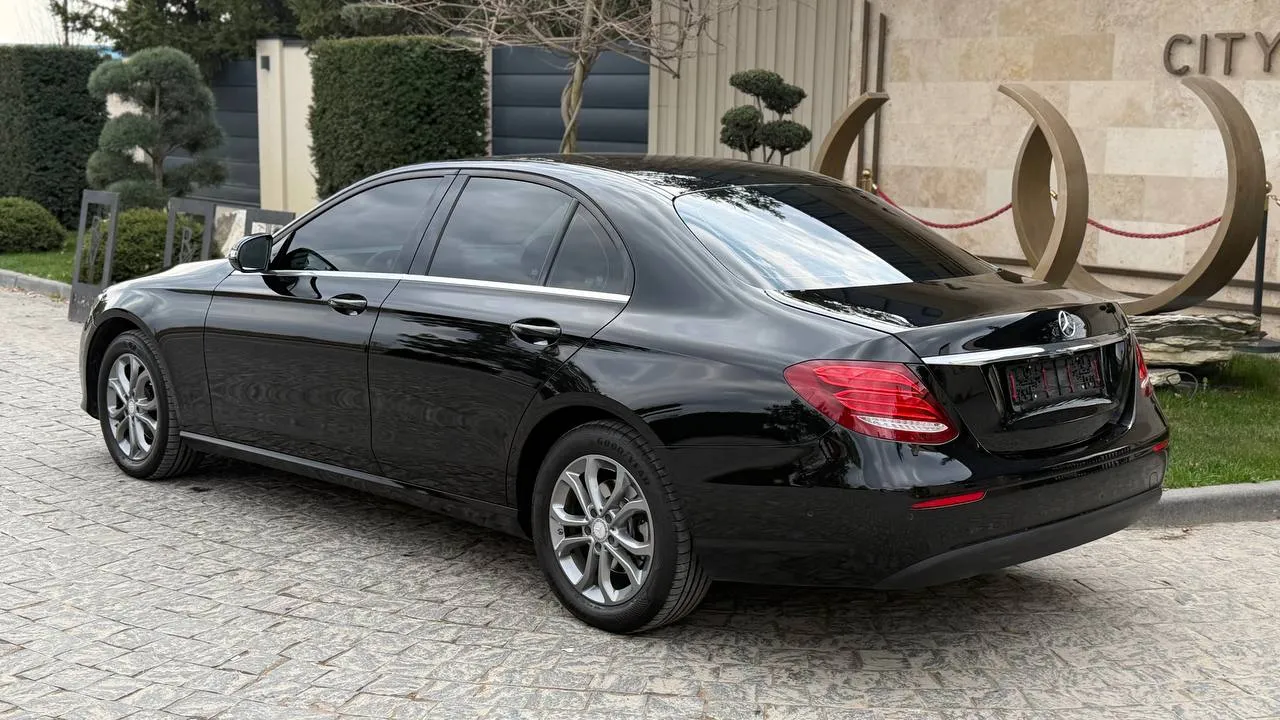 Mercedes-Benz E-Класс - фото 6