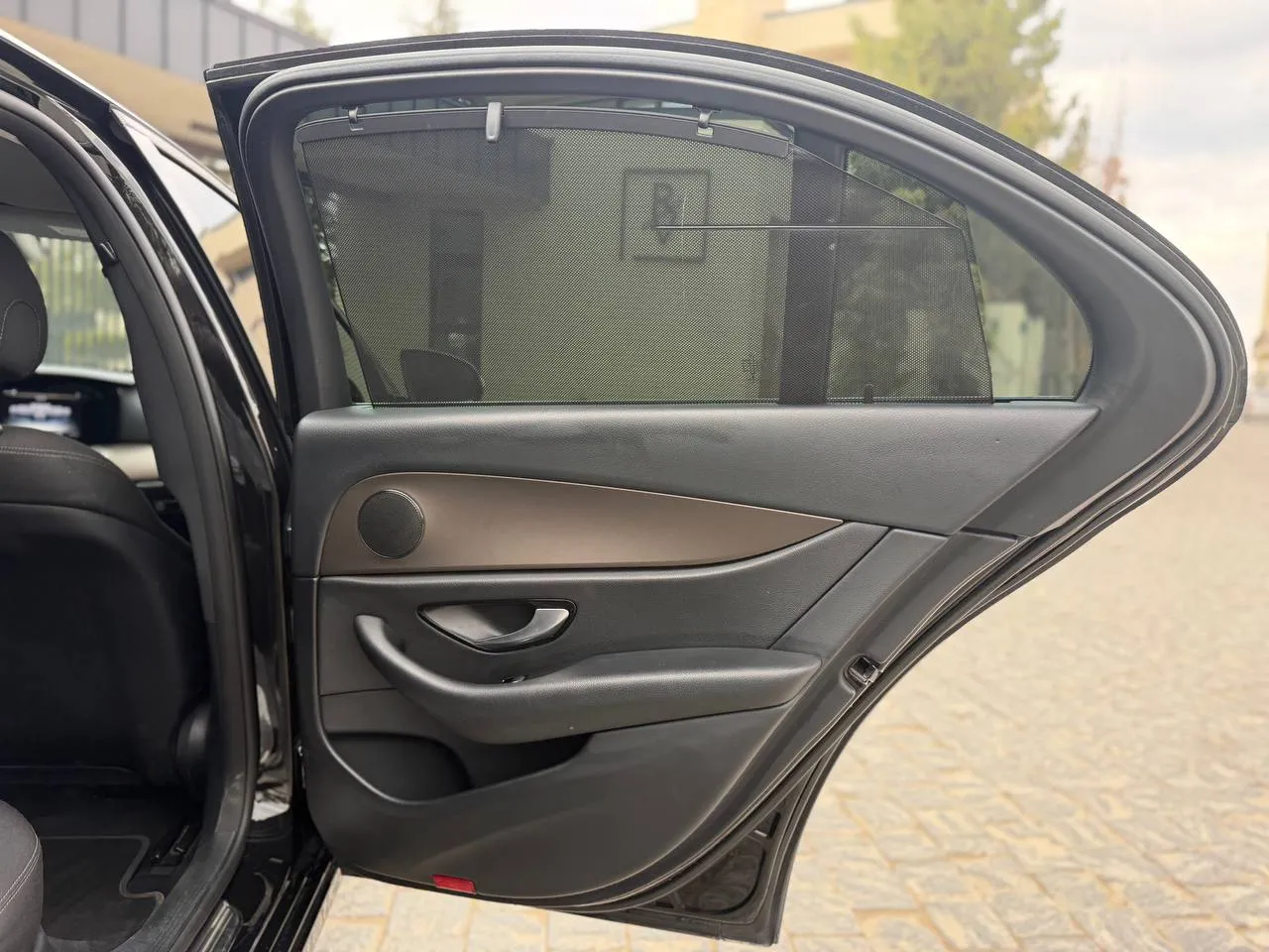 Mercedes-Benz E-Класс - фото 37