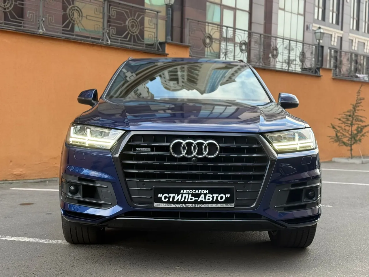 Audi Q7 - фото 5