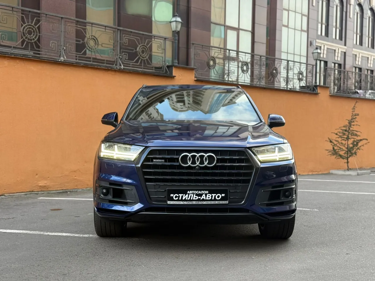 Audi Q7 - фото 4
