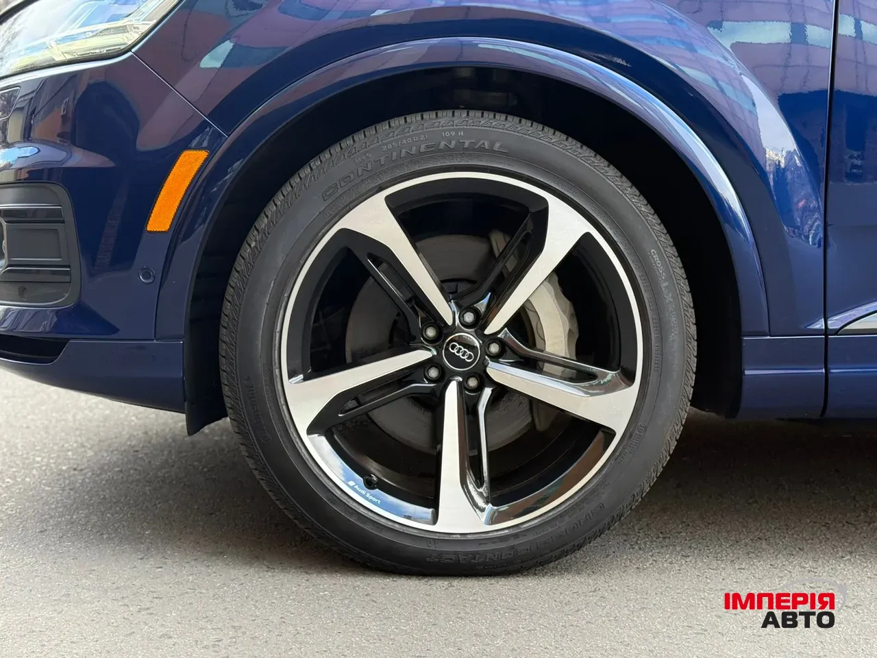 Audi Q7 - фото 7