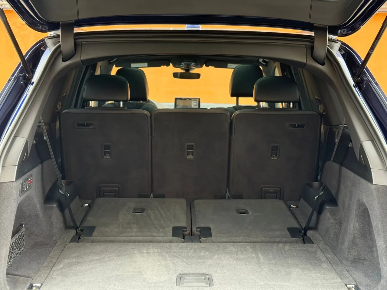 Audi Q7 - фото 15