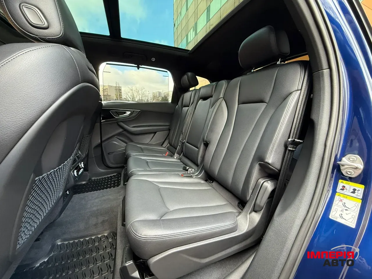 Audi Q7 - фото 38