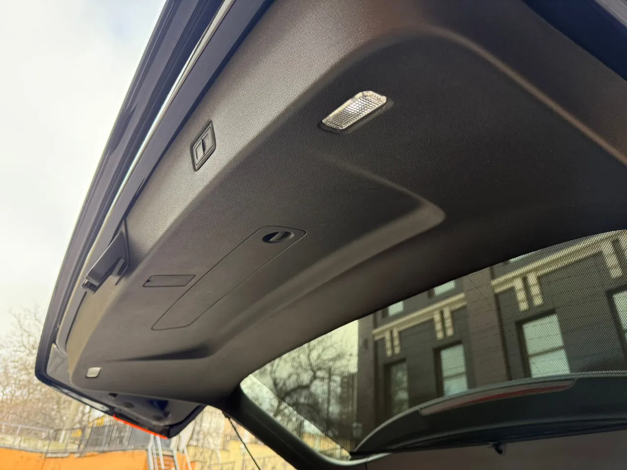 Audi Q7 - фото 20