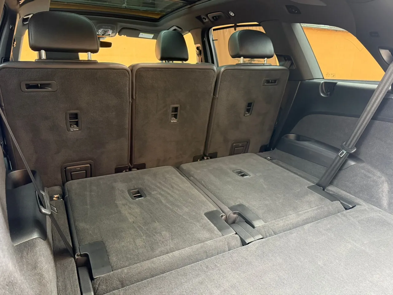 Audi Q7 - фото 18