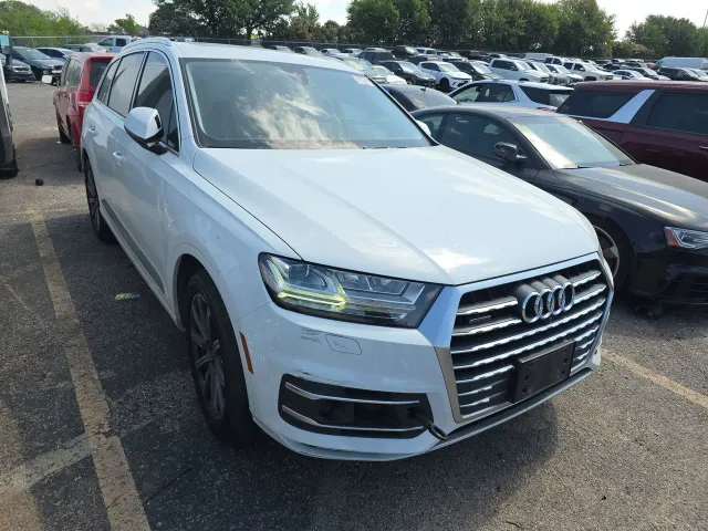 Audi Q7 - фото 3