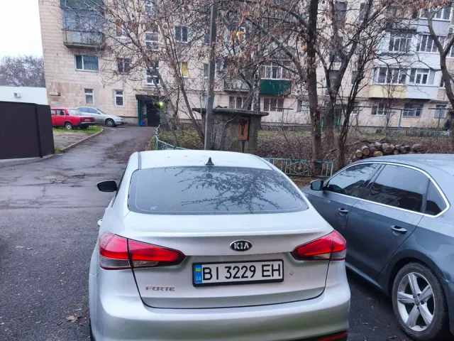 Kia Forte - фото 3