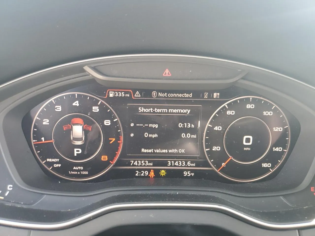 Audi Q5 - фото 7