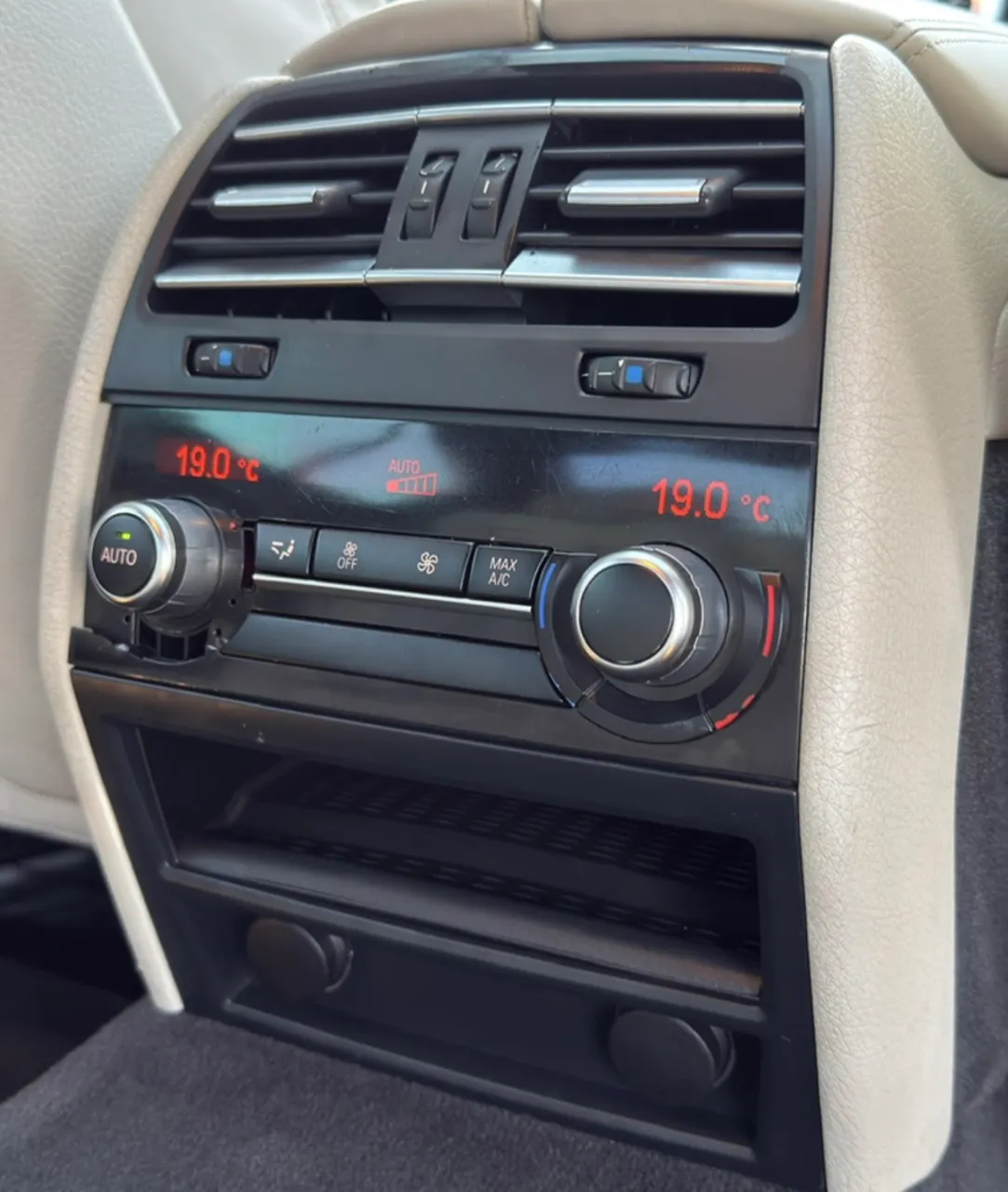 BMW 7 серії - фото 30