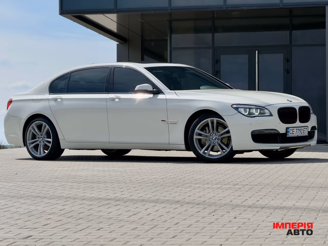 BMW 7 серії - фото 3