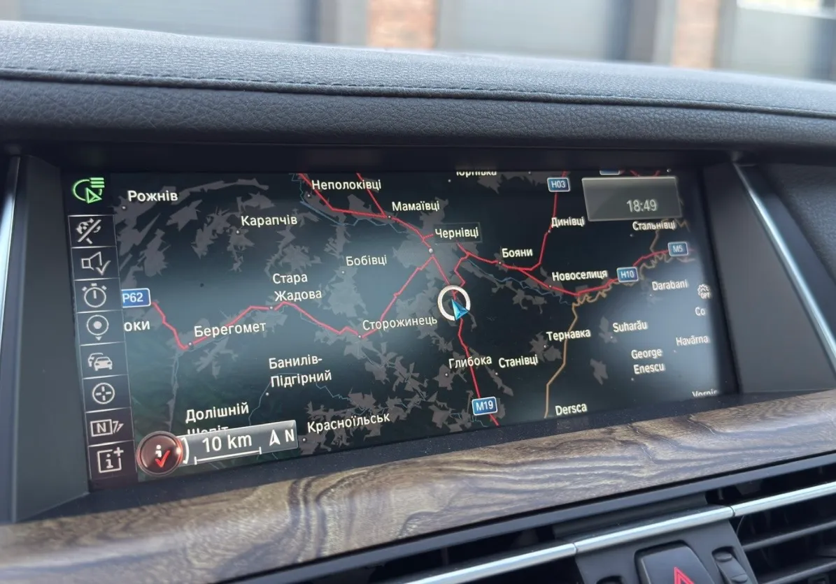 BMW 7 серії - фото 17