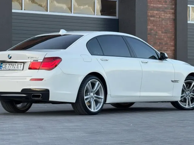 BMW 7 серії - фото 4