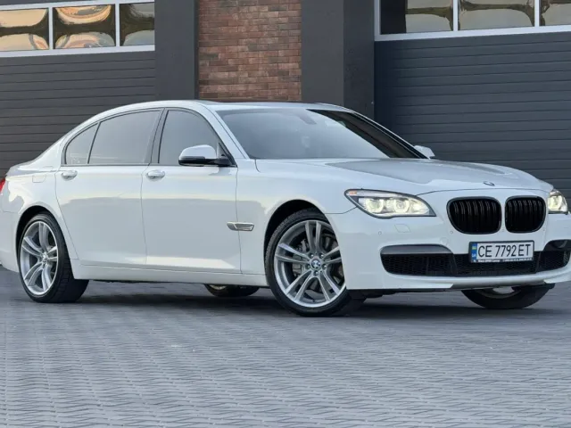 BMW 7 серії - фото 1