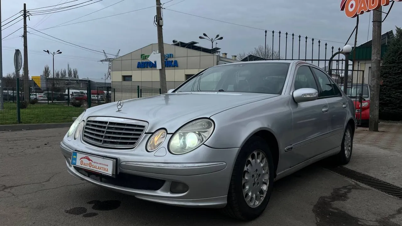 Mercedes-Benz E-Класс - фото 4