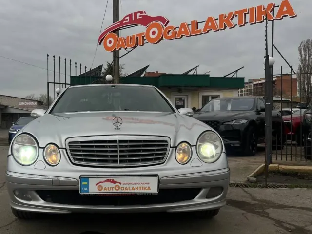 Mercedes-Benz E-Класс - фото 5