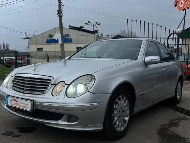 Mercedes-Benz E-Класс - фото 4