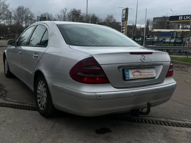 Mercedes-Benz E-Класс - фото 3