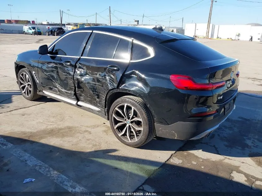 BMW X4 - фото 10