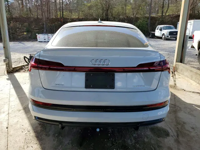 Audi e-tron Sportback - фото 4