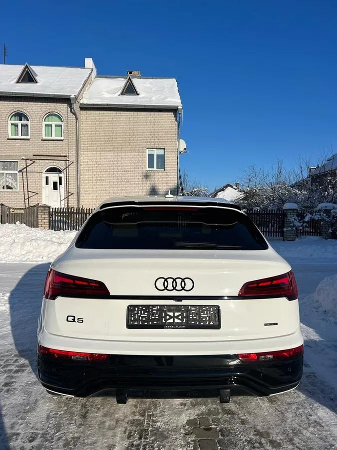 Audi Q5 Sportback - фото 5