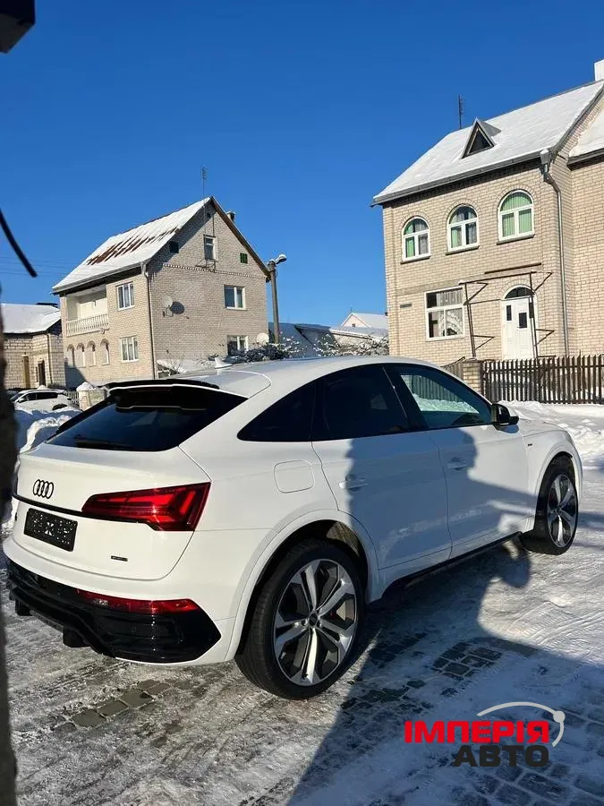 Audi Q5 Sportback - фото 4